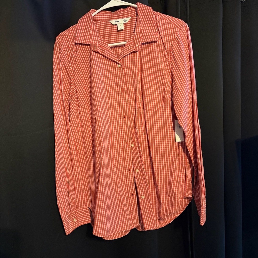 Old Navy Red Gingham Women’s Shirt